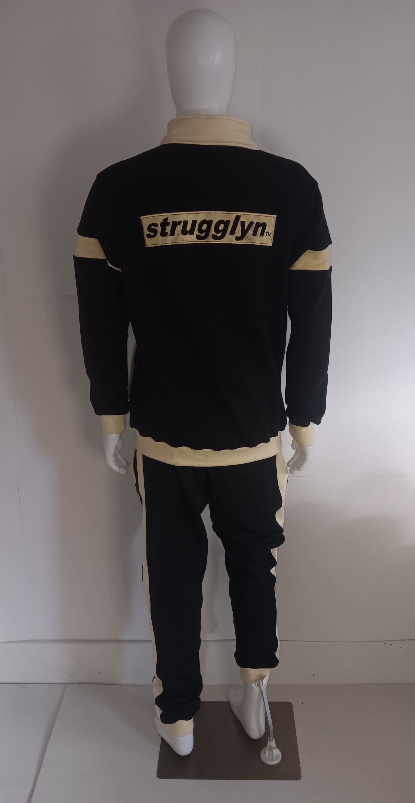 Script Tracksuit